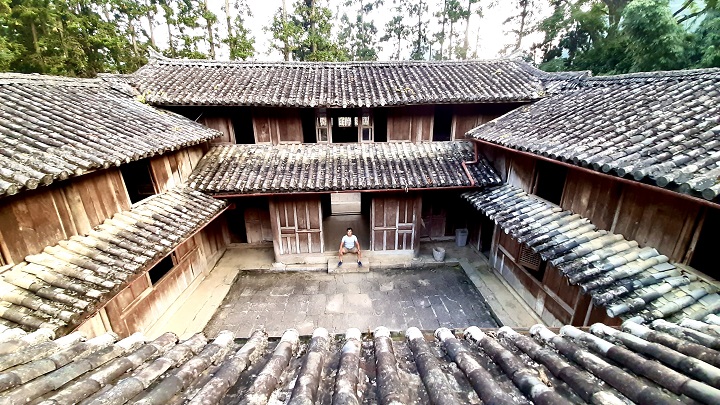 mansion vuong family in ha giang